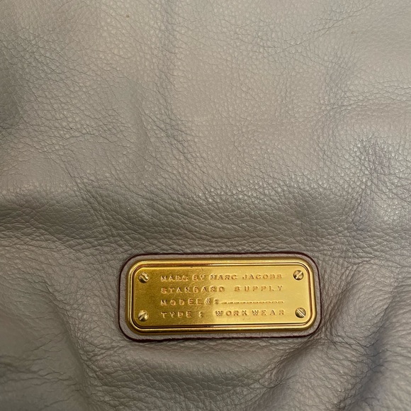 Marc by Marc Jacobs New Q Hillier - Picture 3 of 4